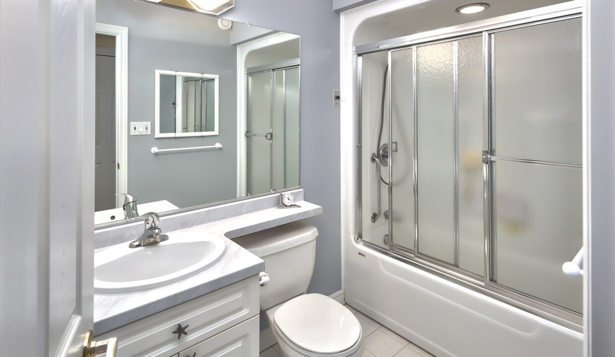 Main floor shared Bathroom