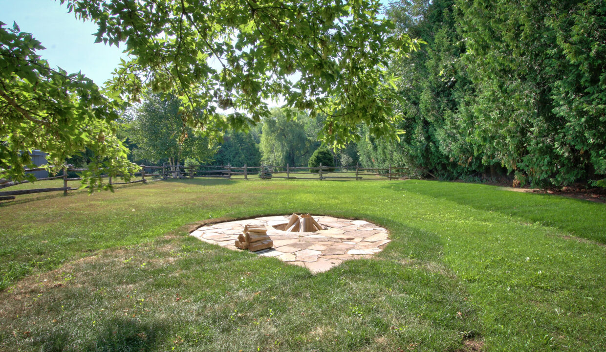 firepit and yard
