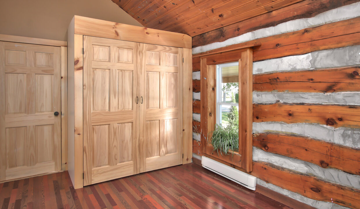 front bedroom closet