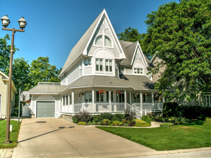 566 Maple Street, Collingwood