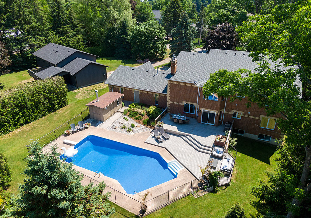 94 Moore Crescent MLS and Web 029