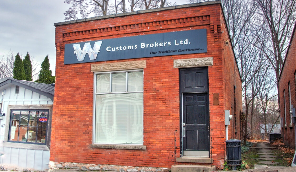 DSCF9945_6_7_Interior 3