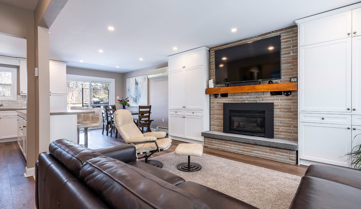 Real Estate Photographer in Meaford, Ontario, Canada.