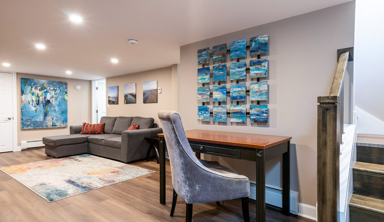 Real Estate Photographer in Meaford, Ontario, Canada.