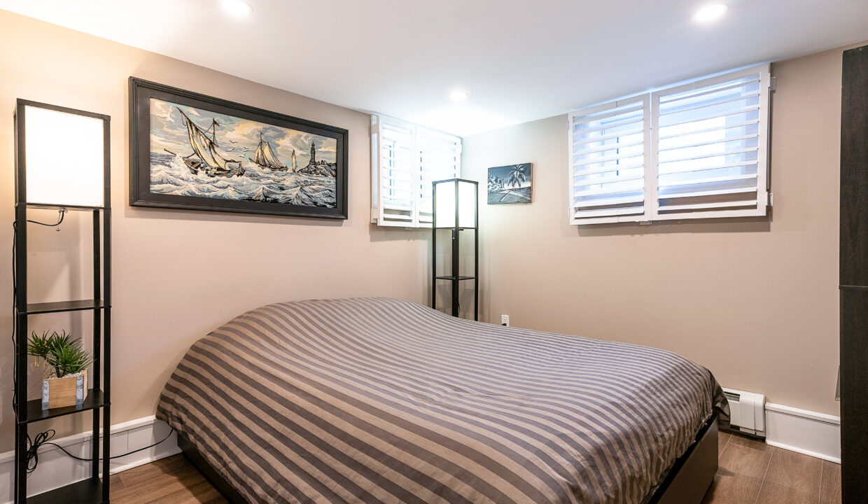 Real Estate Photographer in Meaford, Ontario, Canada.