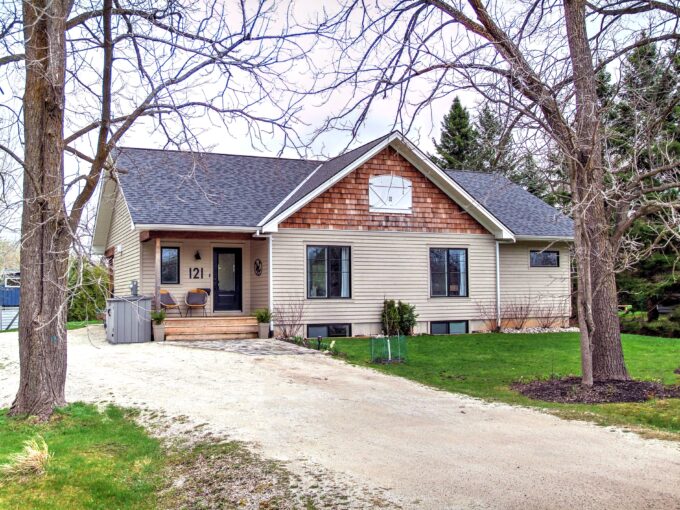 121 Hill Street, Clarksburg | ClarksburgGem.com