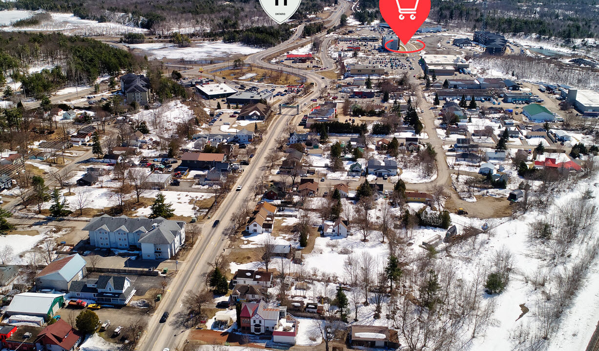 Copy of 825 muskoka aerial proximity to retail